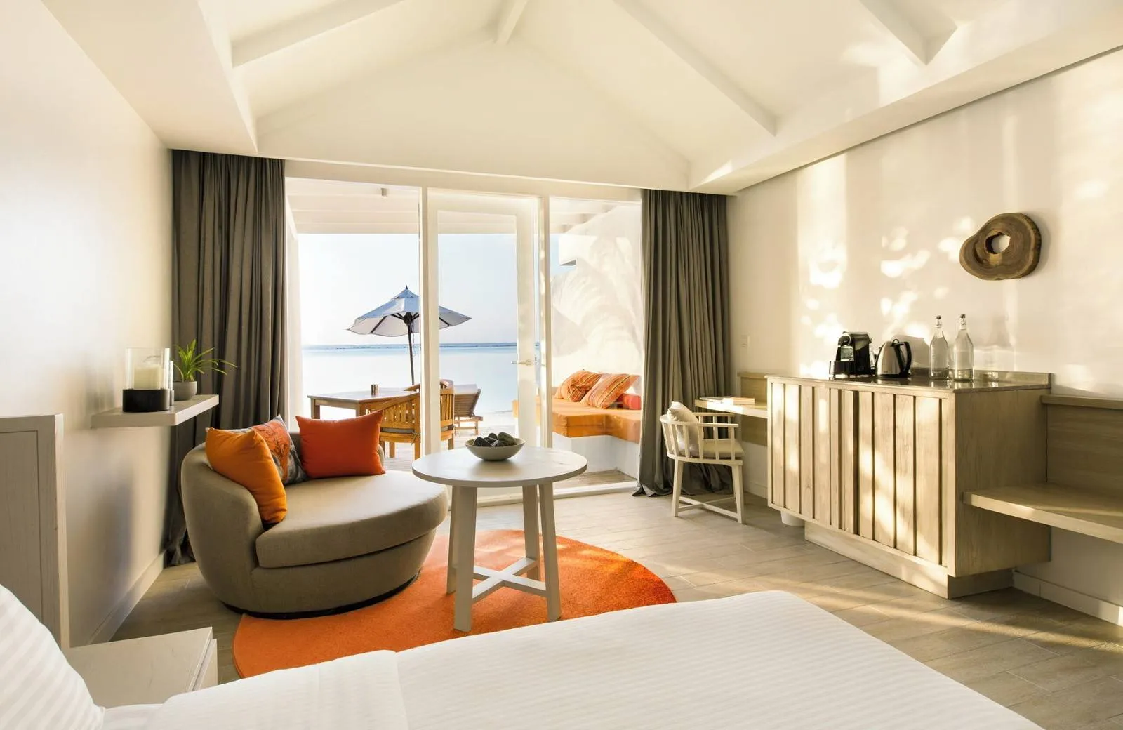 LUX* South Ari Atoll Resort & Villas 5*