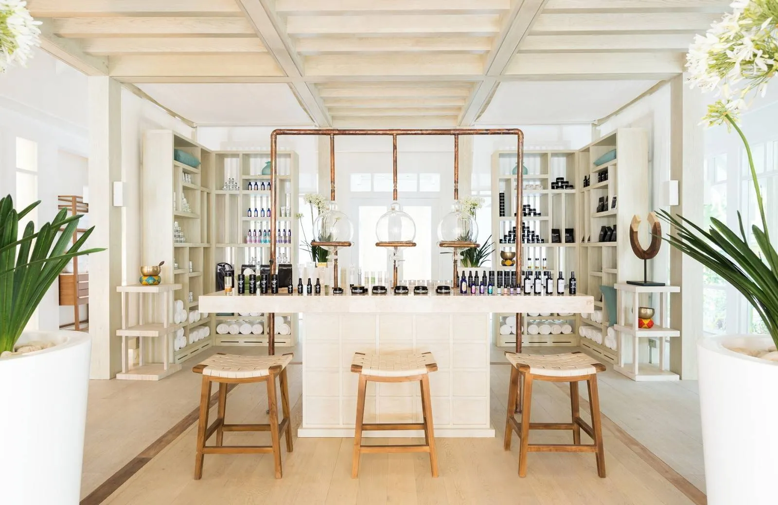 LUX* South Ari Atoll Resort & Villas 5*