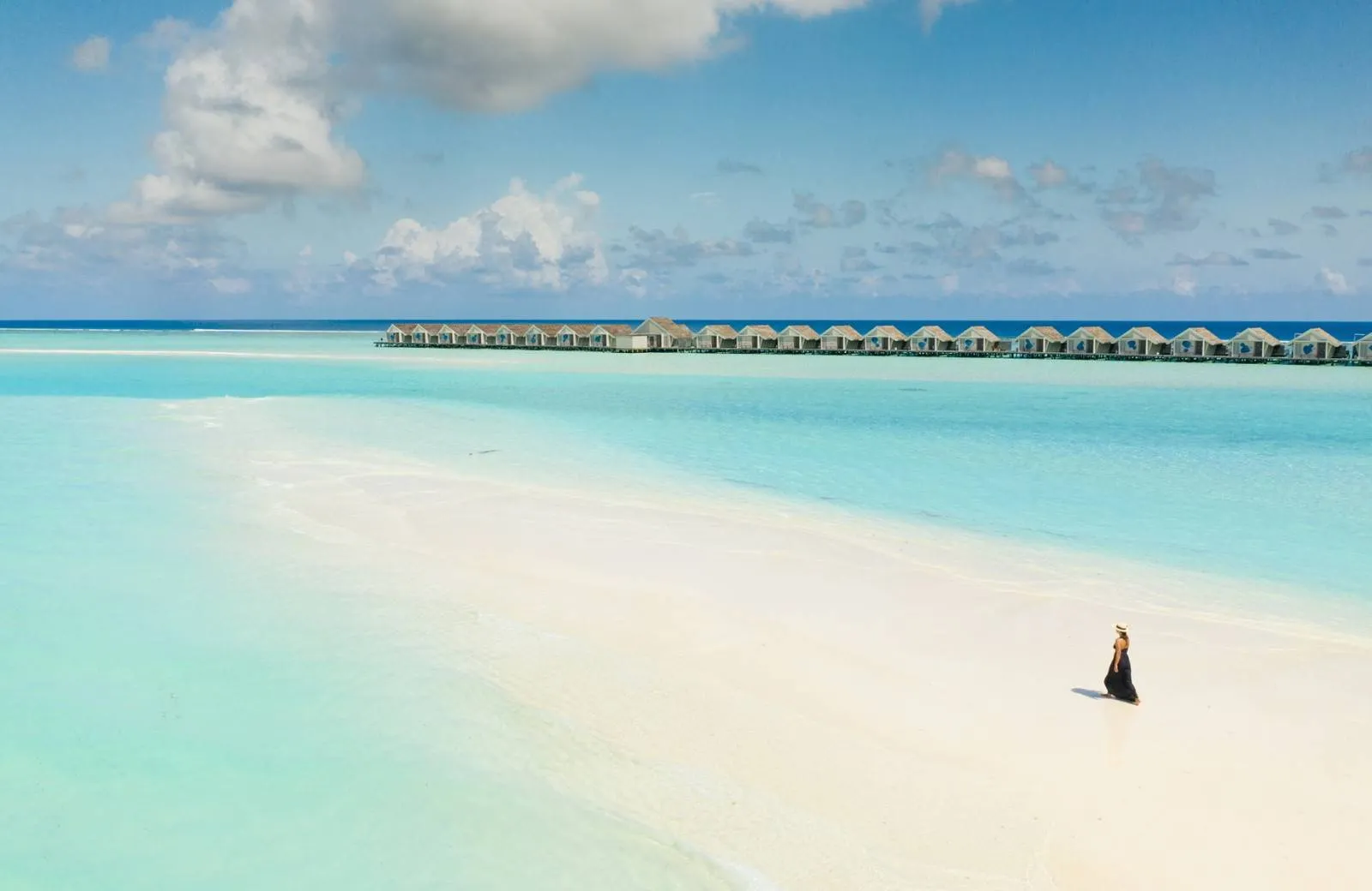 LUX* South Ari Atoll Resort & Villas 5*