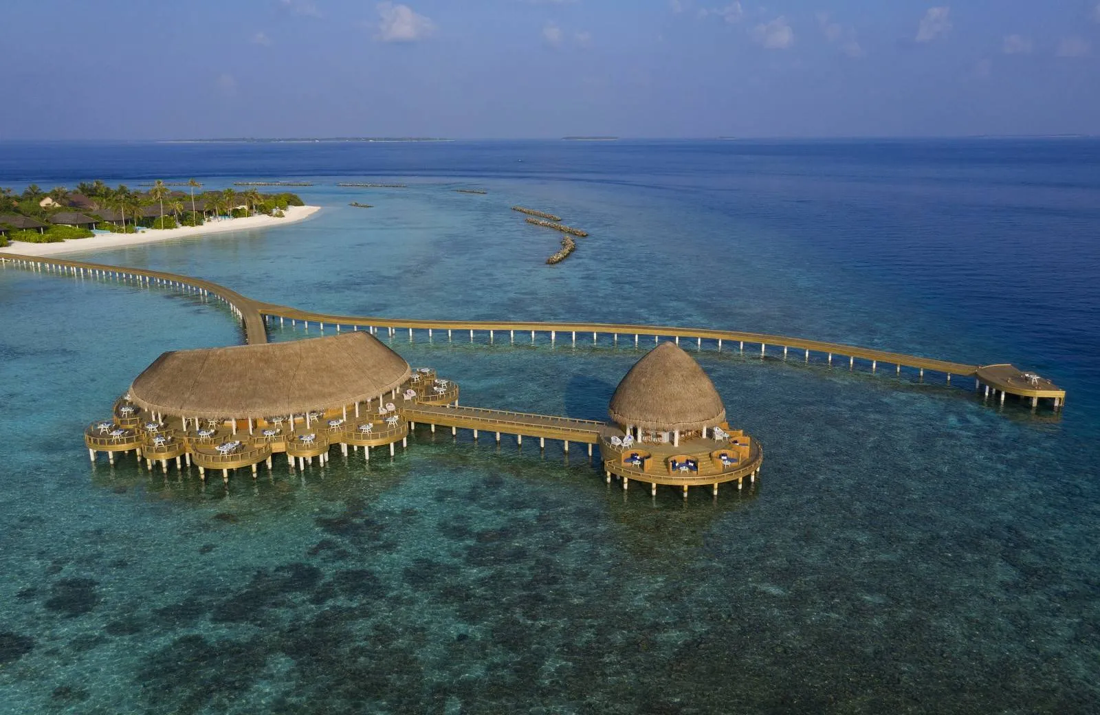 Emerald Faarufushi Resort & Spa 5*