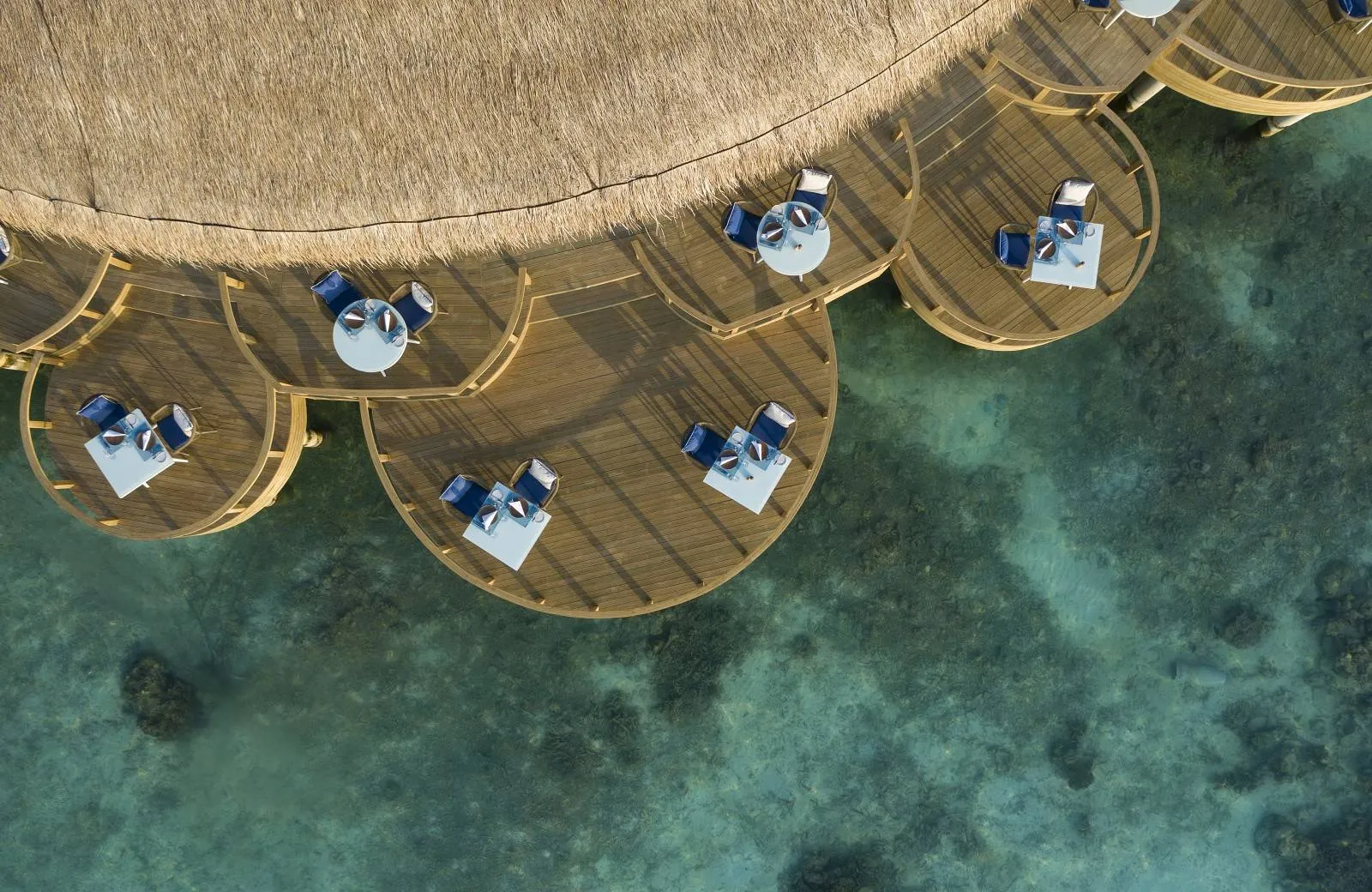 Emerald Faarufushi Resort & Spa 5*