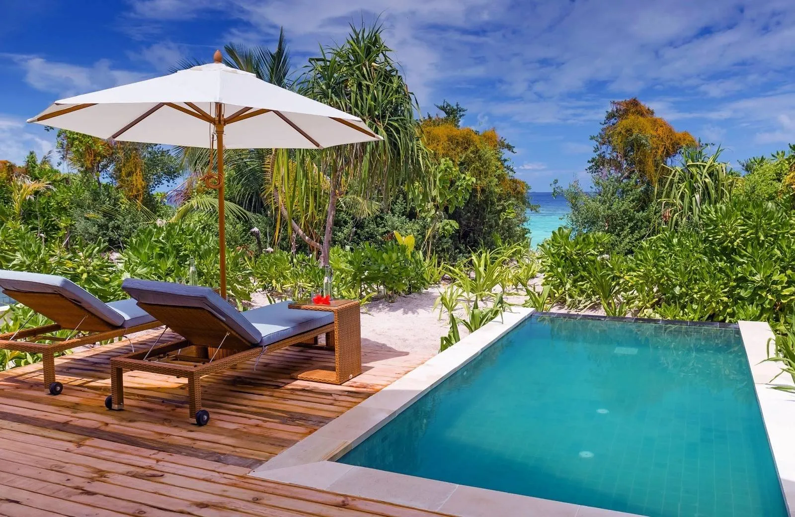 Kudafushi Resort & Spa