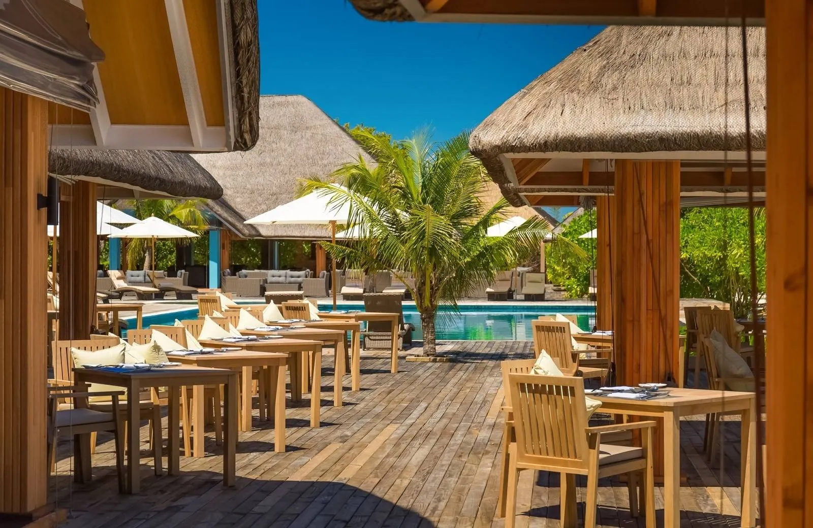 Kudafushi Resort & Spa 5*