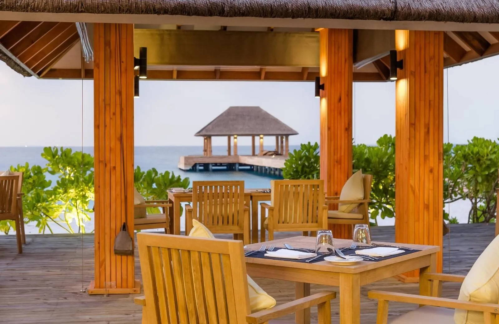 Kudafushi Resort & Spa 5*