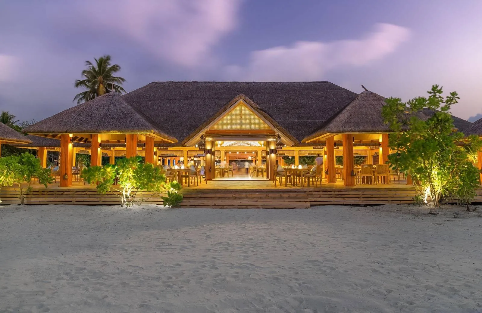 Kudafushi Resort & Spa