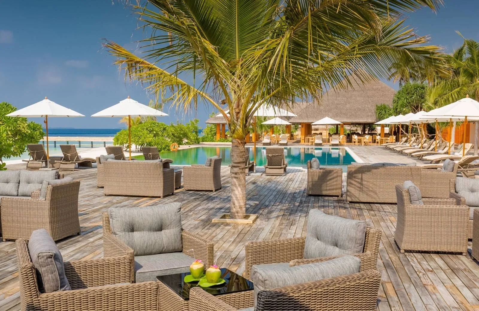 Kudafushi Resort & Spa 5*