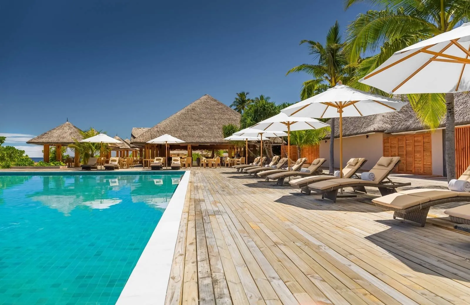 Kudafushi Resort & Spa 5*