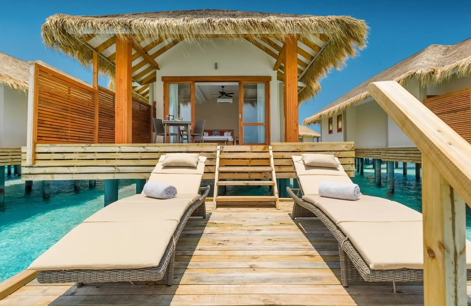 Kudafushi Resort & Spa 5*