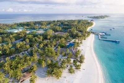 Meeru Island Resort & Spa 4*