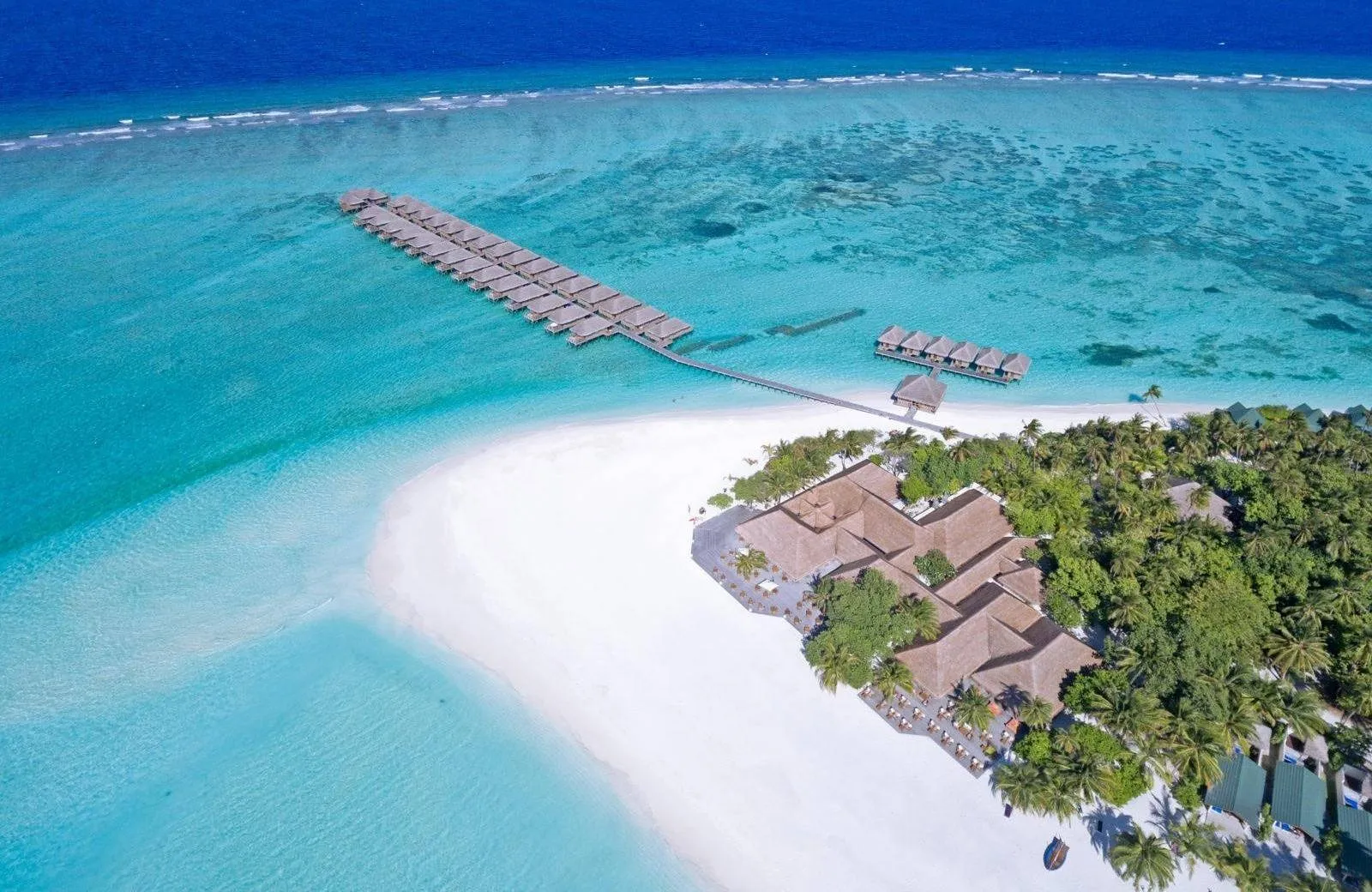 Meeru Island Resort & Spa 4*
