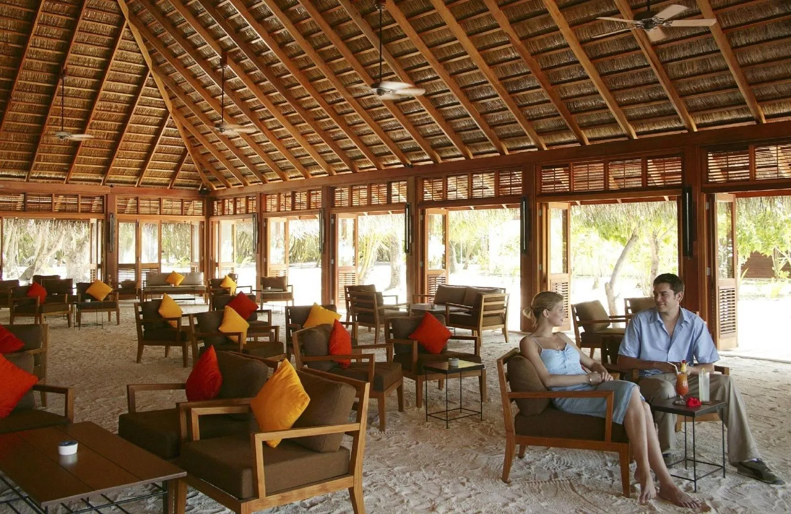 Meeru Island Resort & Spa 4*