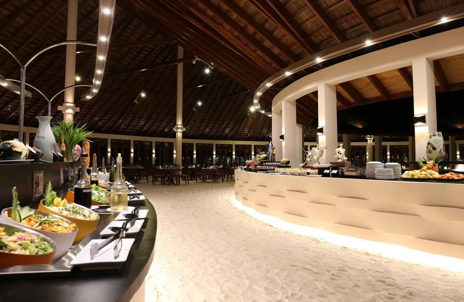 Meeru Island Resort & Spa 4*