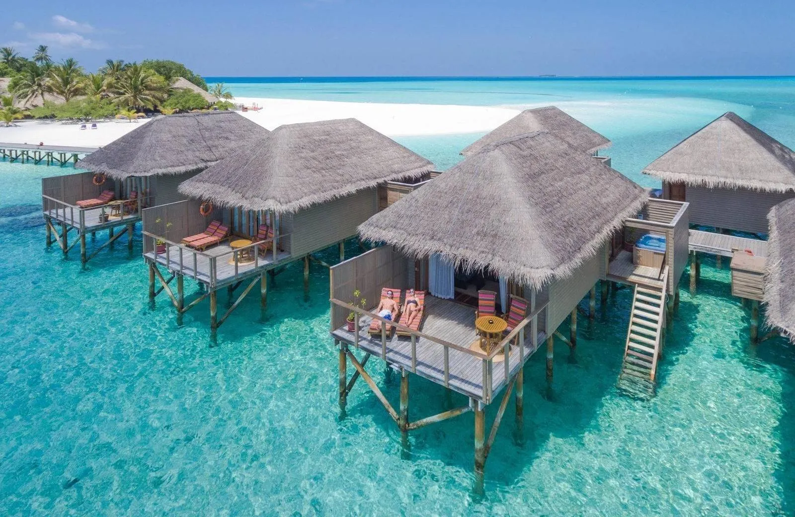 Meeru Island Resort & Spa 4*