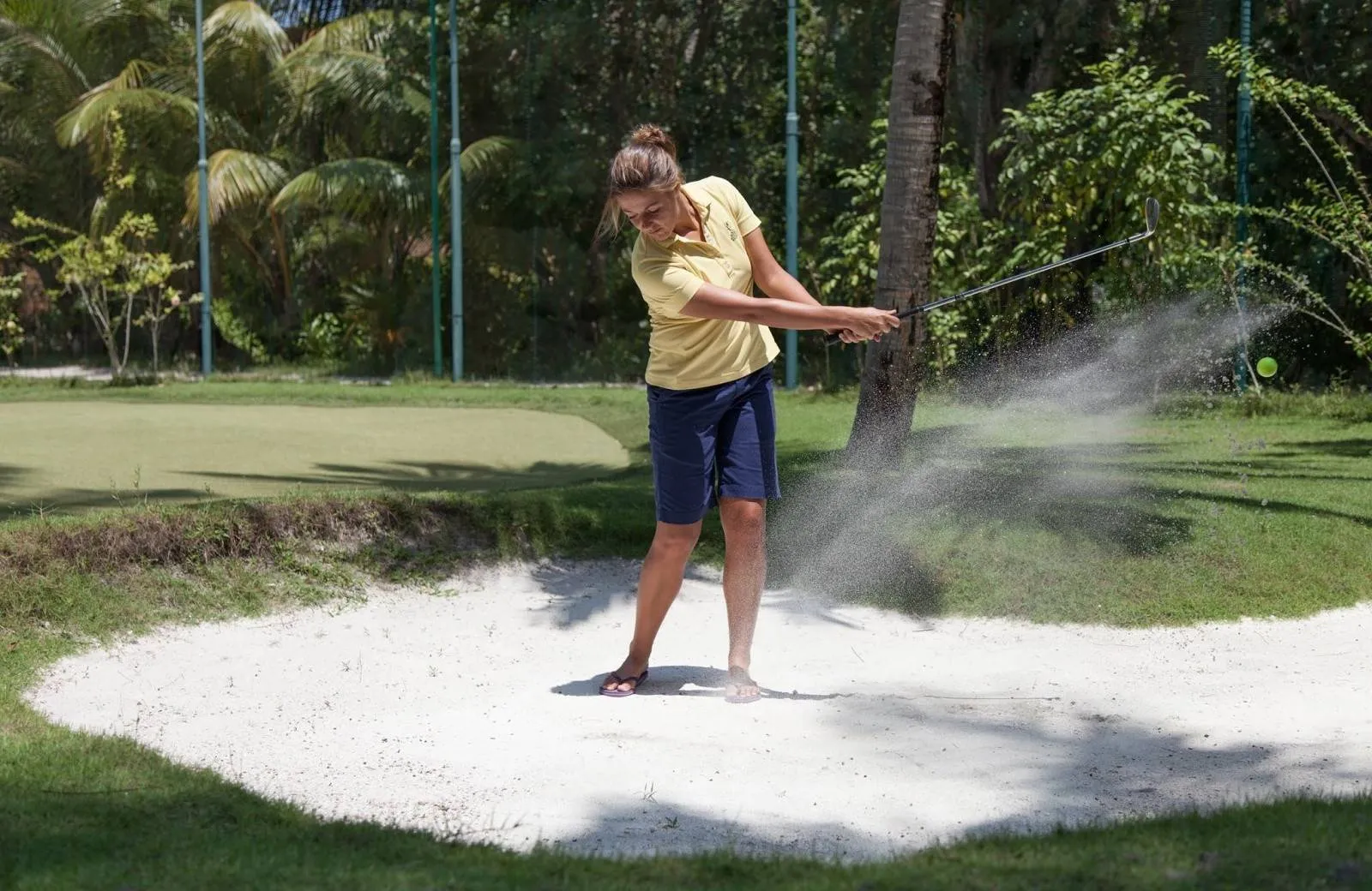 Meeru Island Resort & Spa 4*