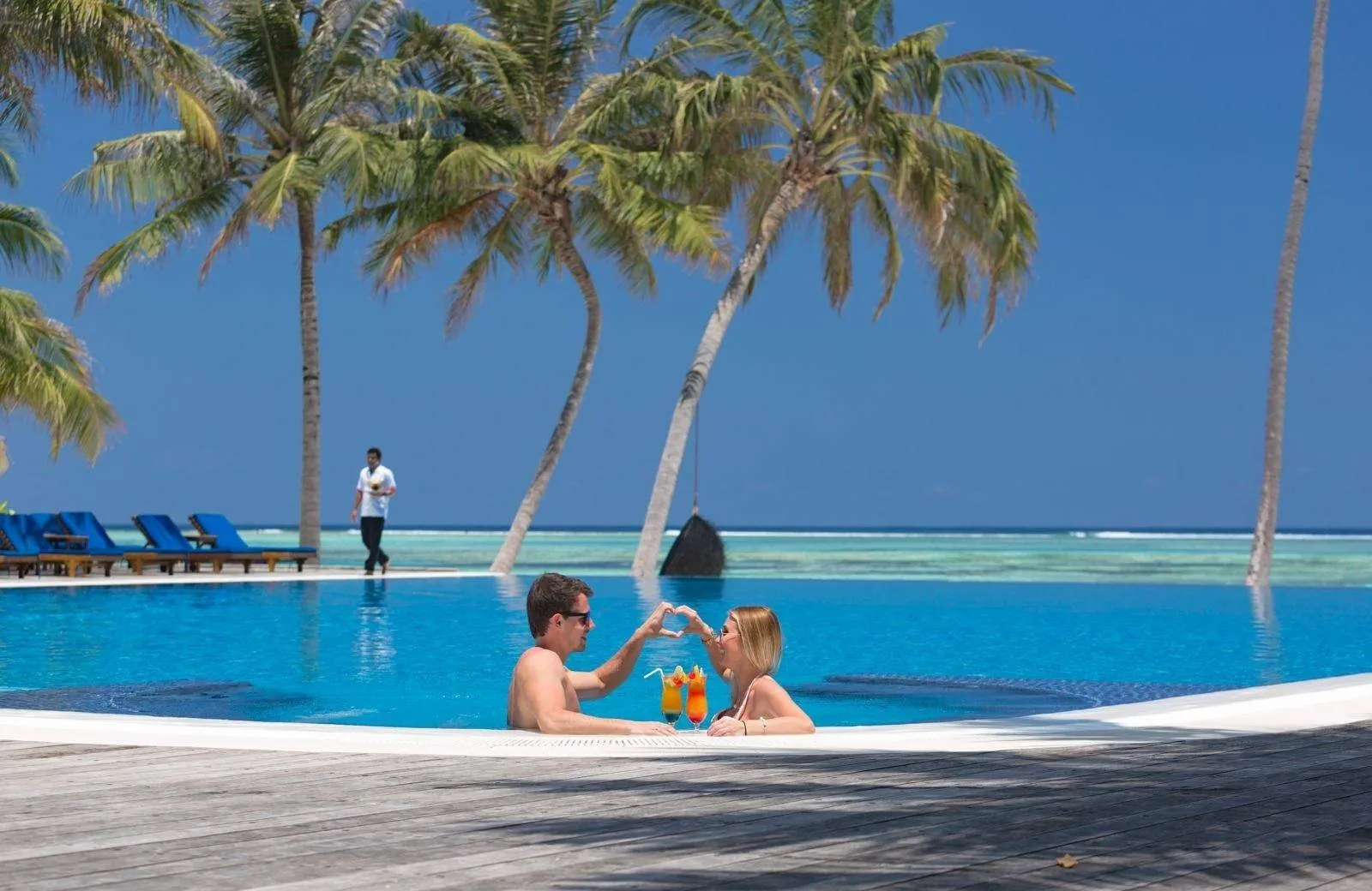 Meeru Island Resort & Spa 4*