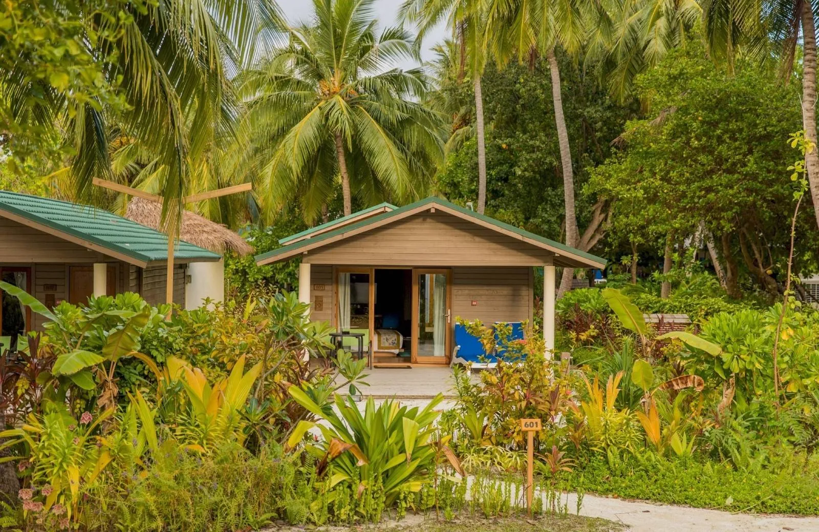 Meeru Island Resort & Spa 4*