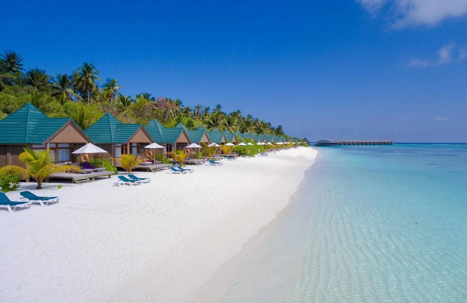 Meeru Island Resort & Spa 4*