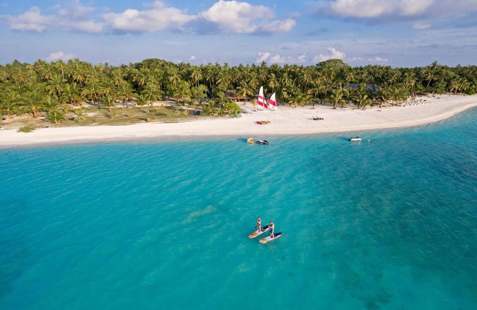 Meeru Island Resort & Spa 4*