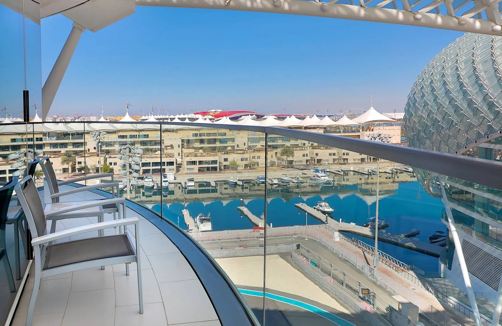 W Abu Dhabi - Yas Island 5*