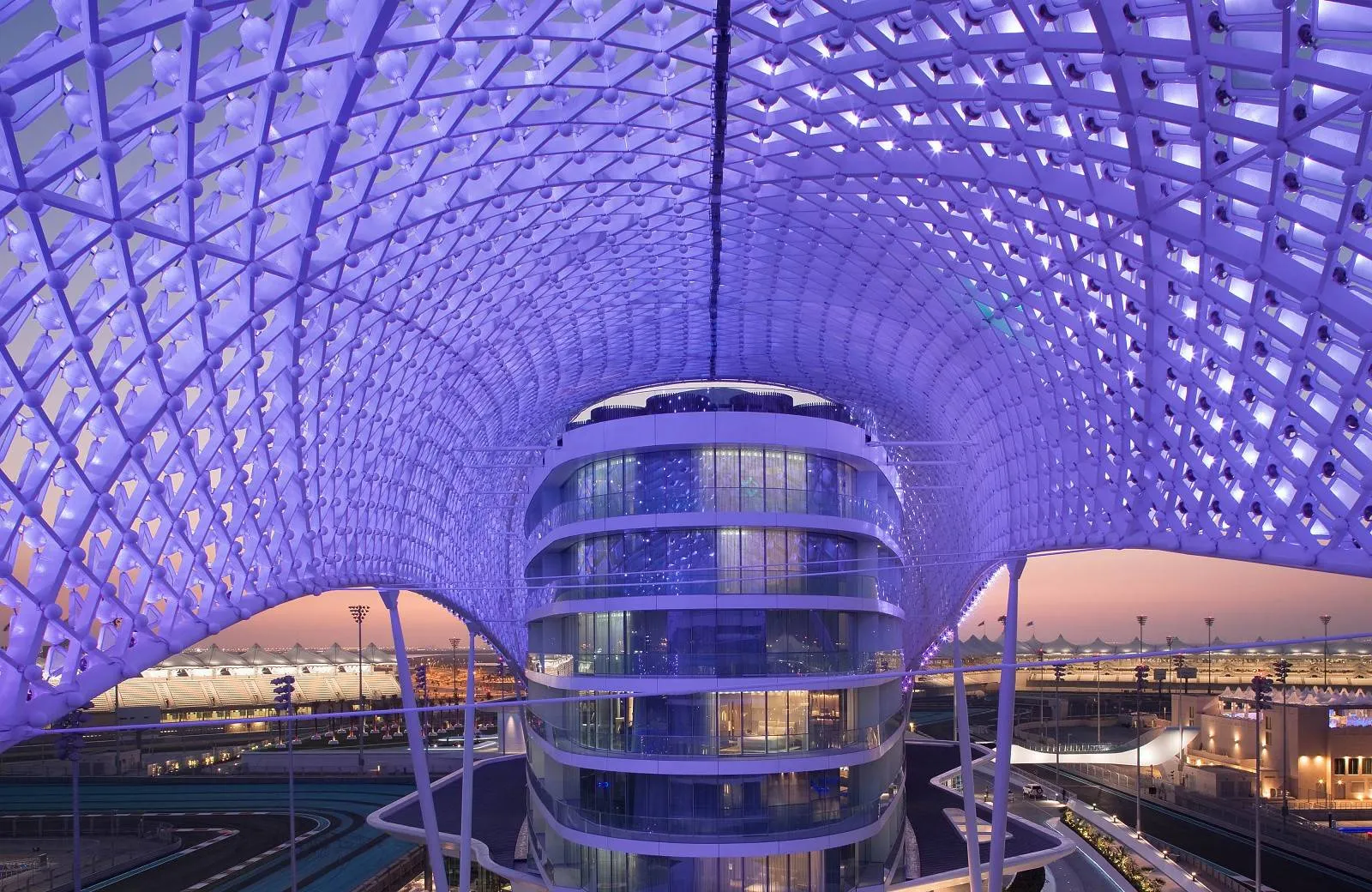 W Abu Dhabi - Yas Island 5*