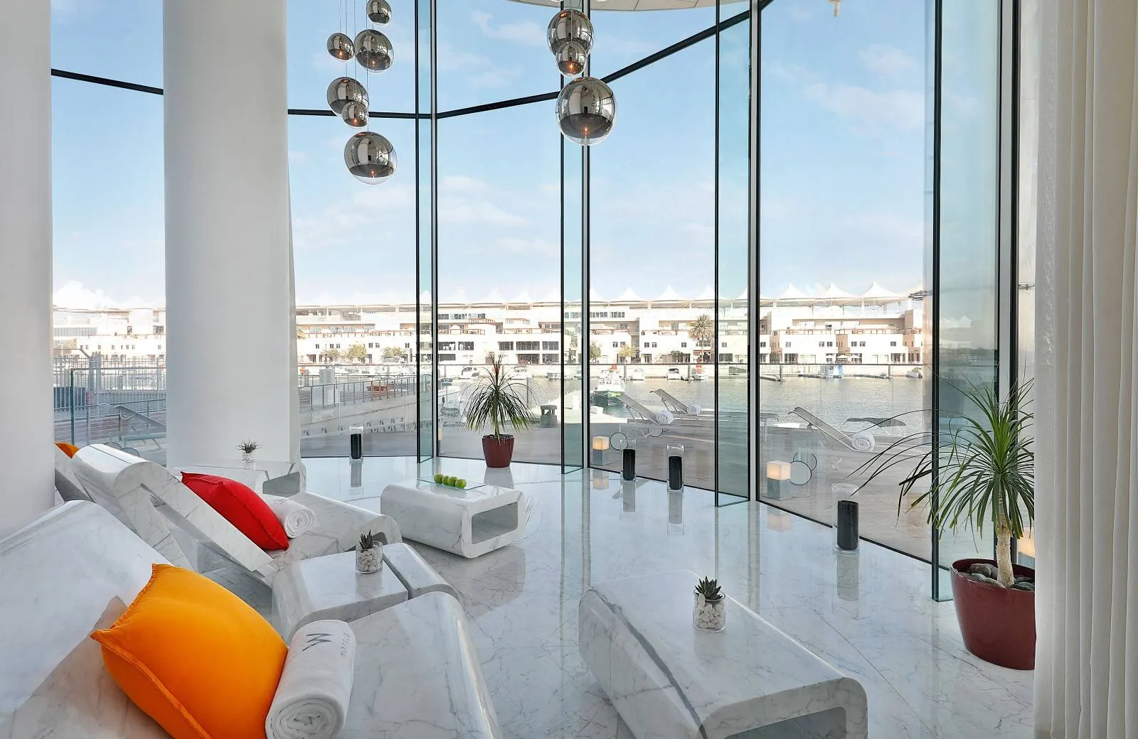 W Abu Dhabi - Yas Island 5*