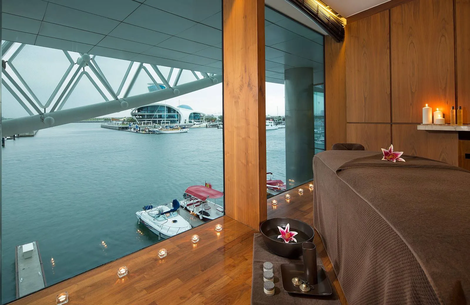 W Abu Dhabi - Yas Island 5*