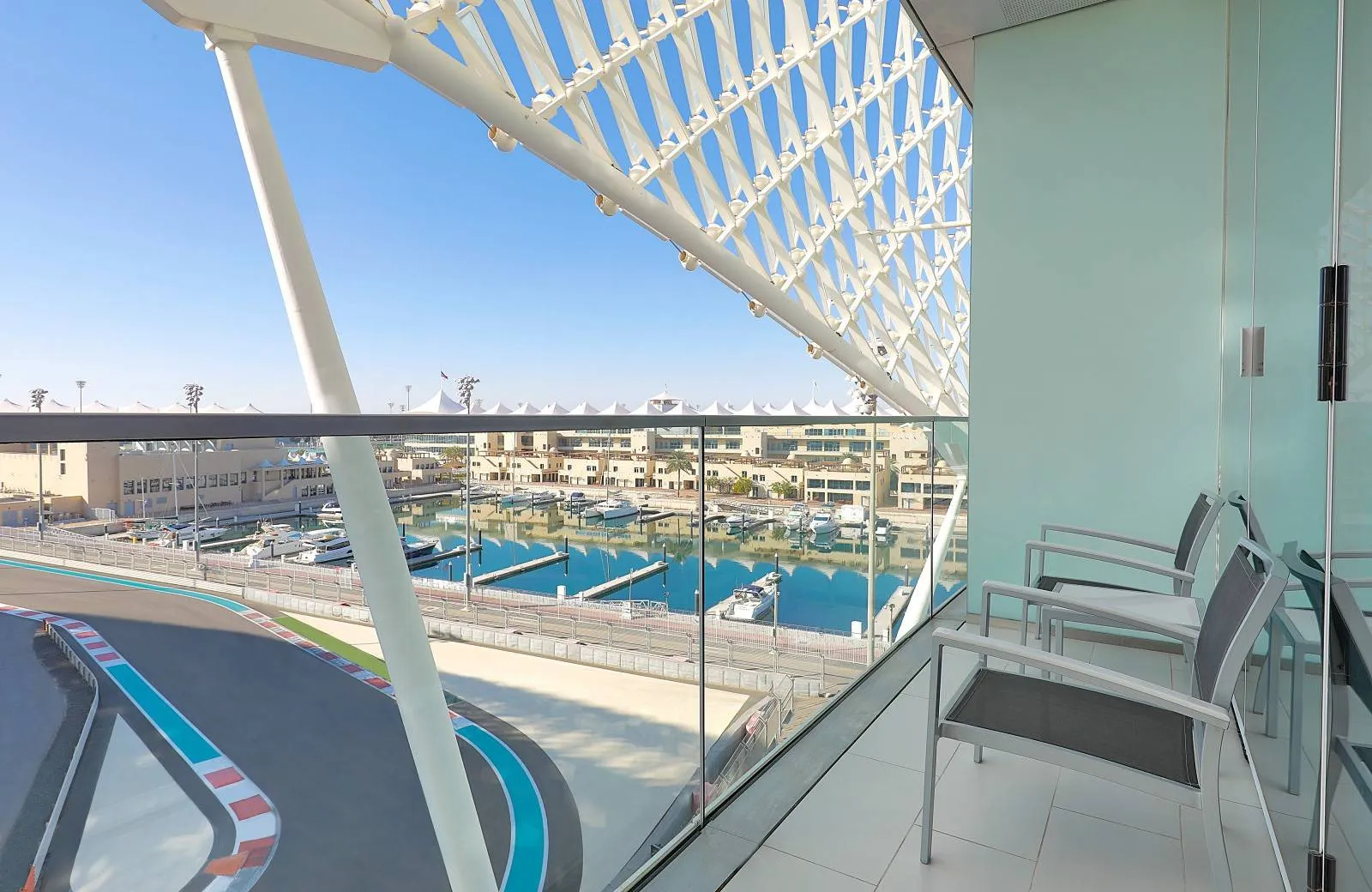 W Abu Dhabi - Yas Island 5*