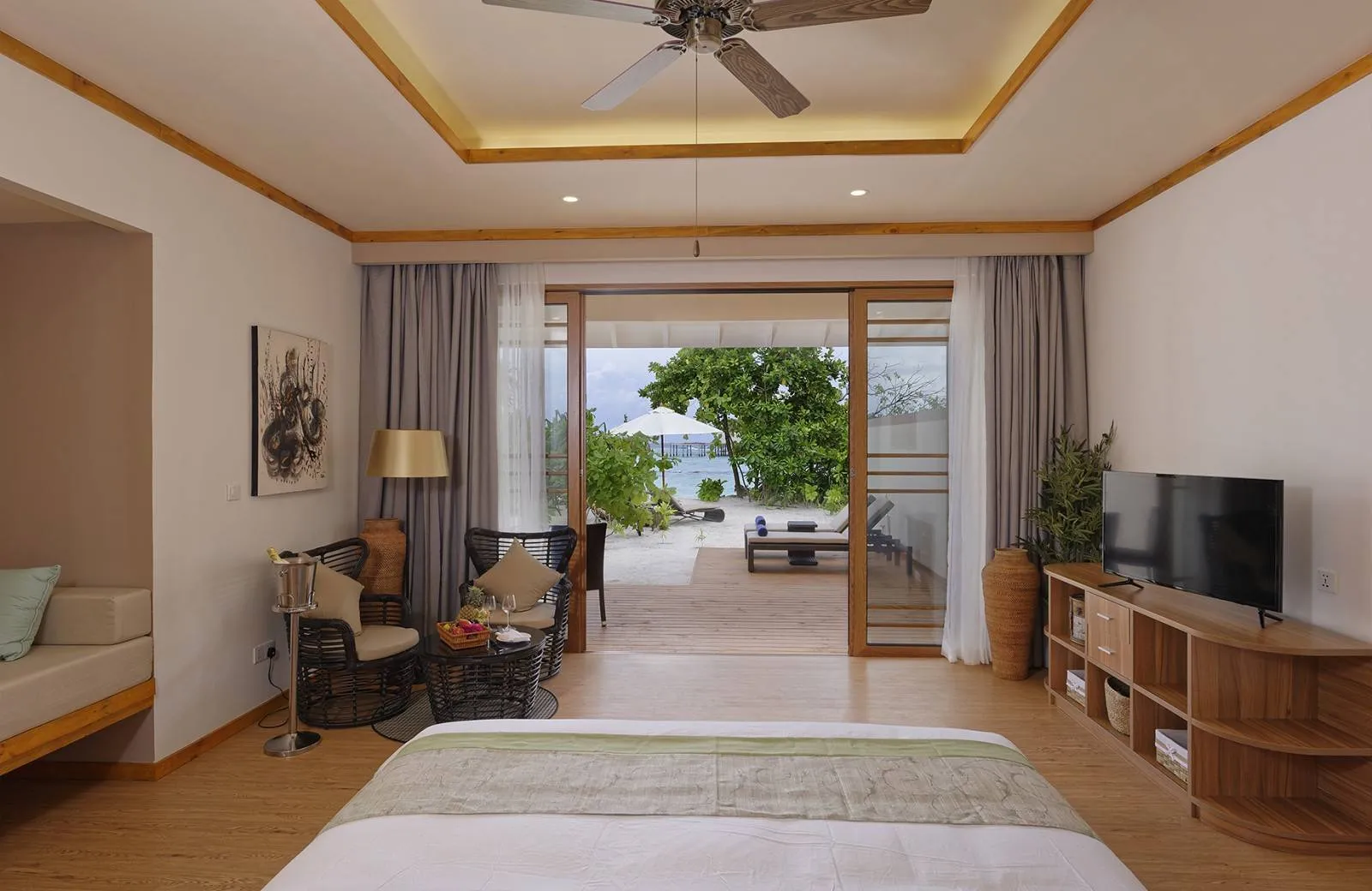 Brennia Kottefaru 5*