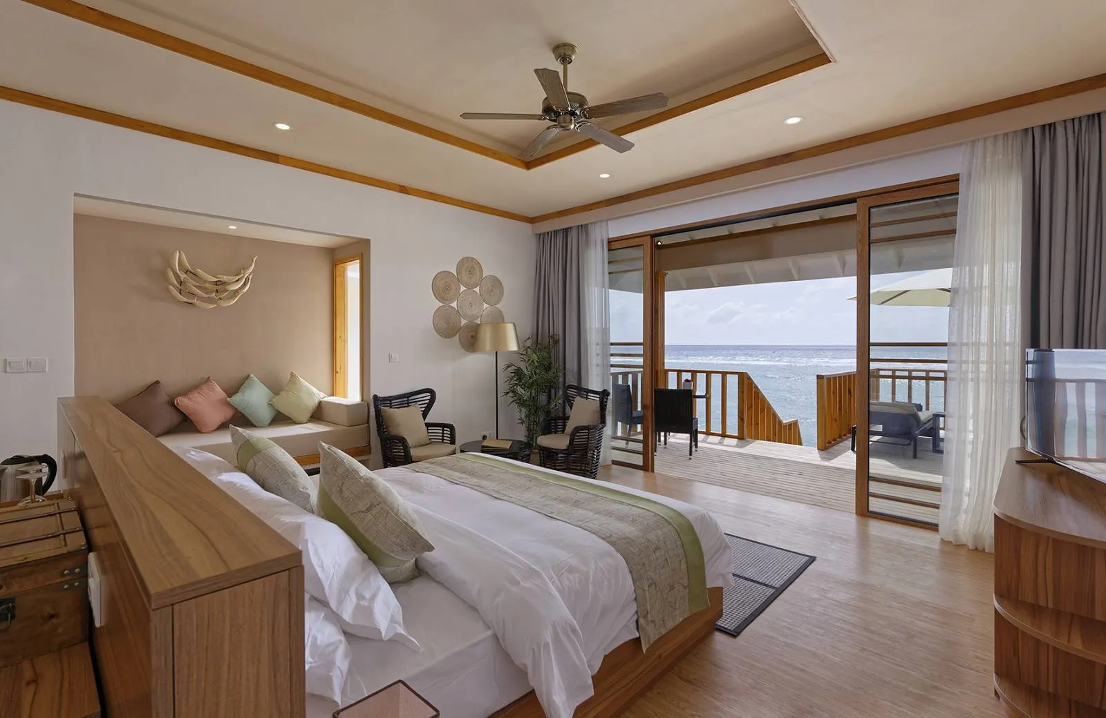 Brennia Kottefaru 5*