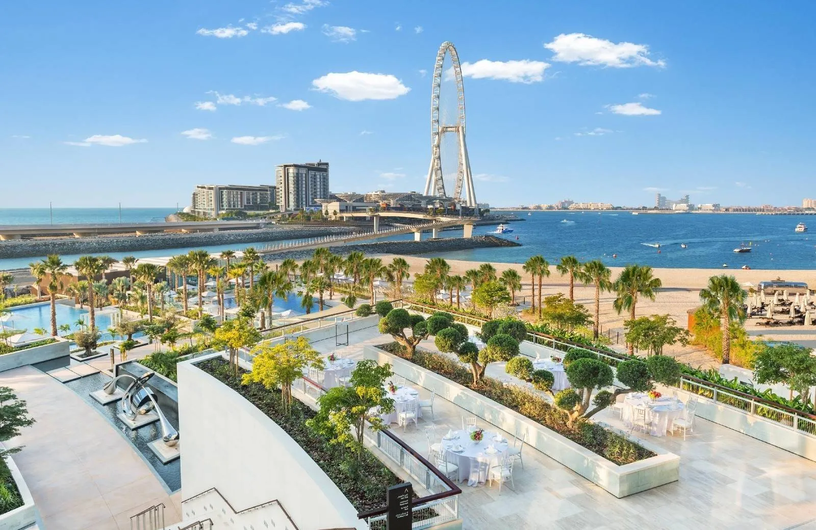 Address Beach Resort 5*