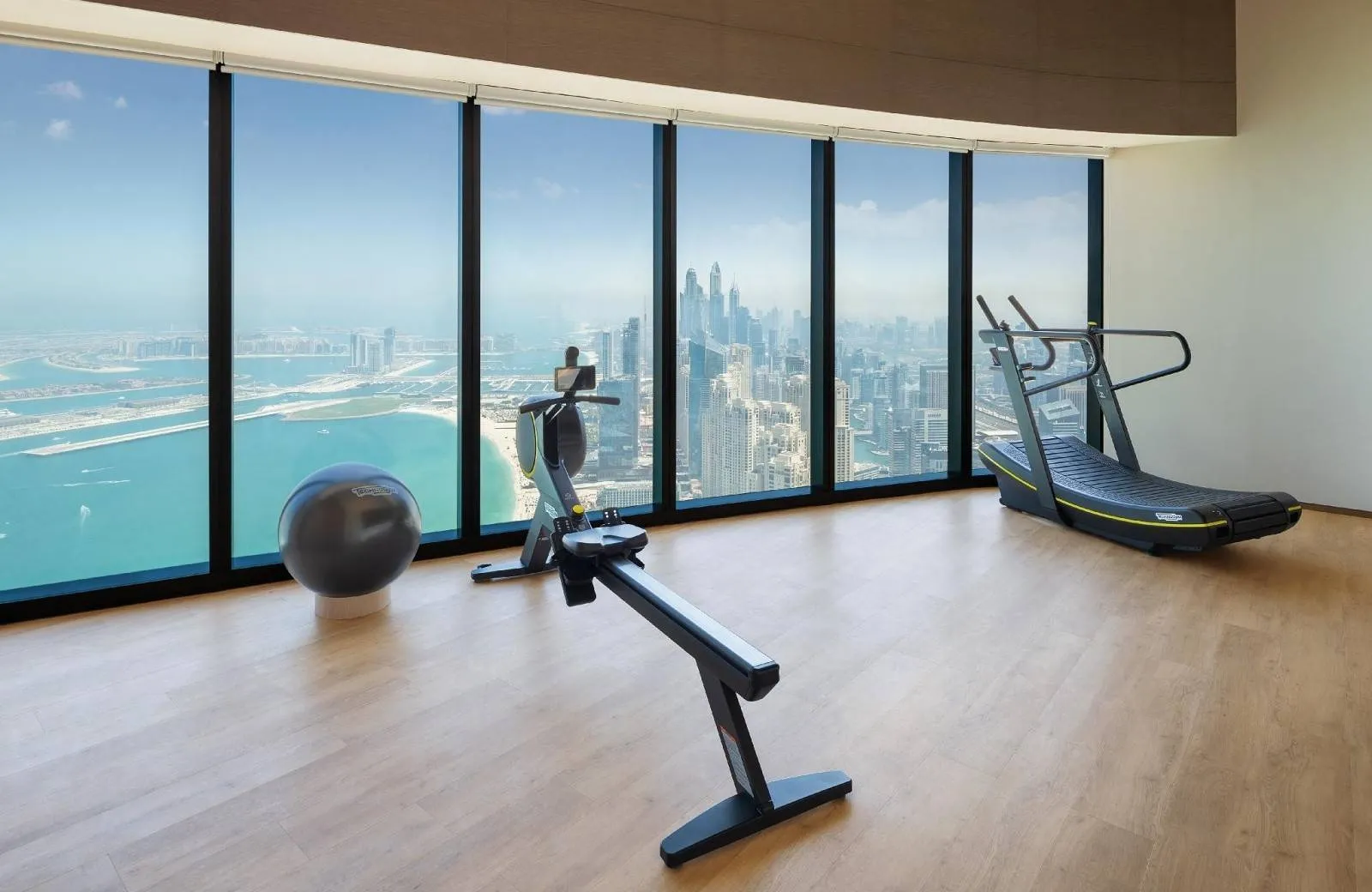 Address Beach Resort 5*