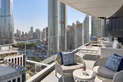 Address Sky View 5*