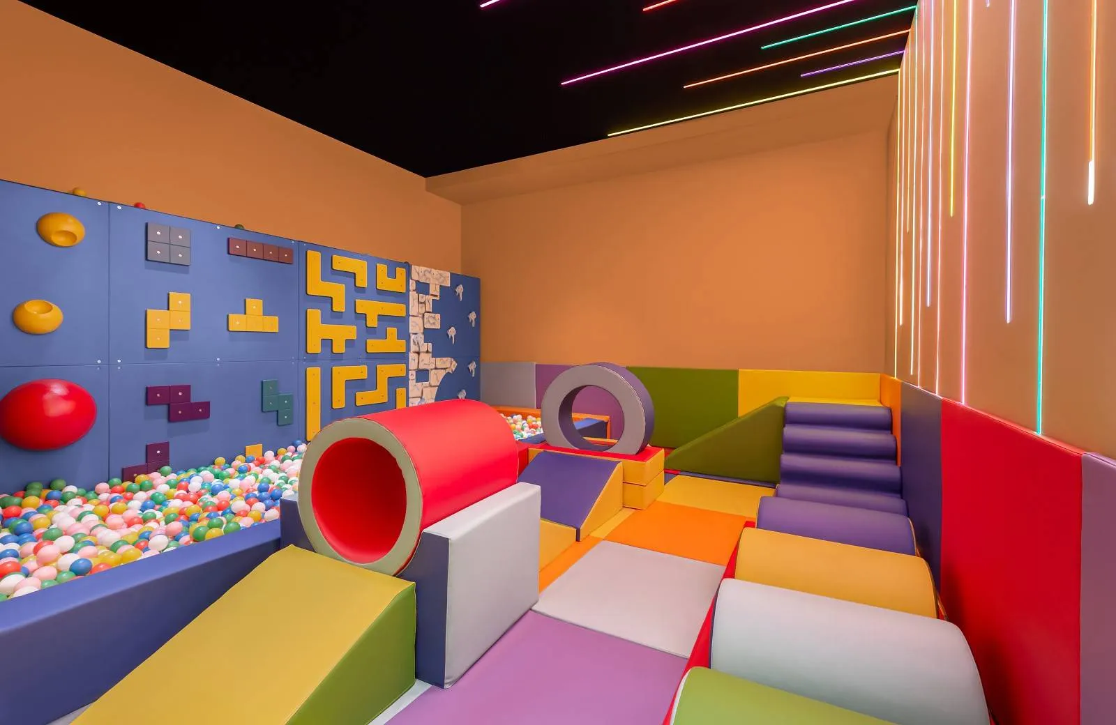 Hampton By Hilton Marjan Island 4*