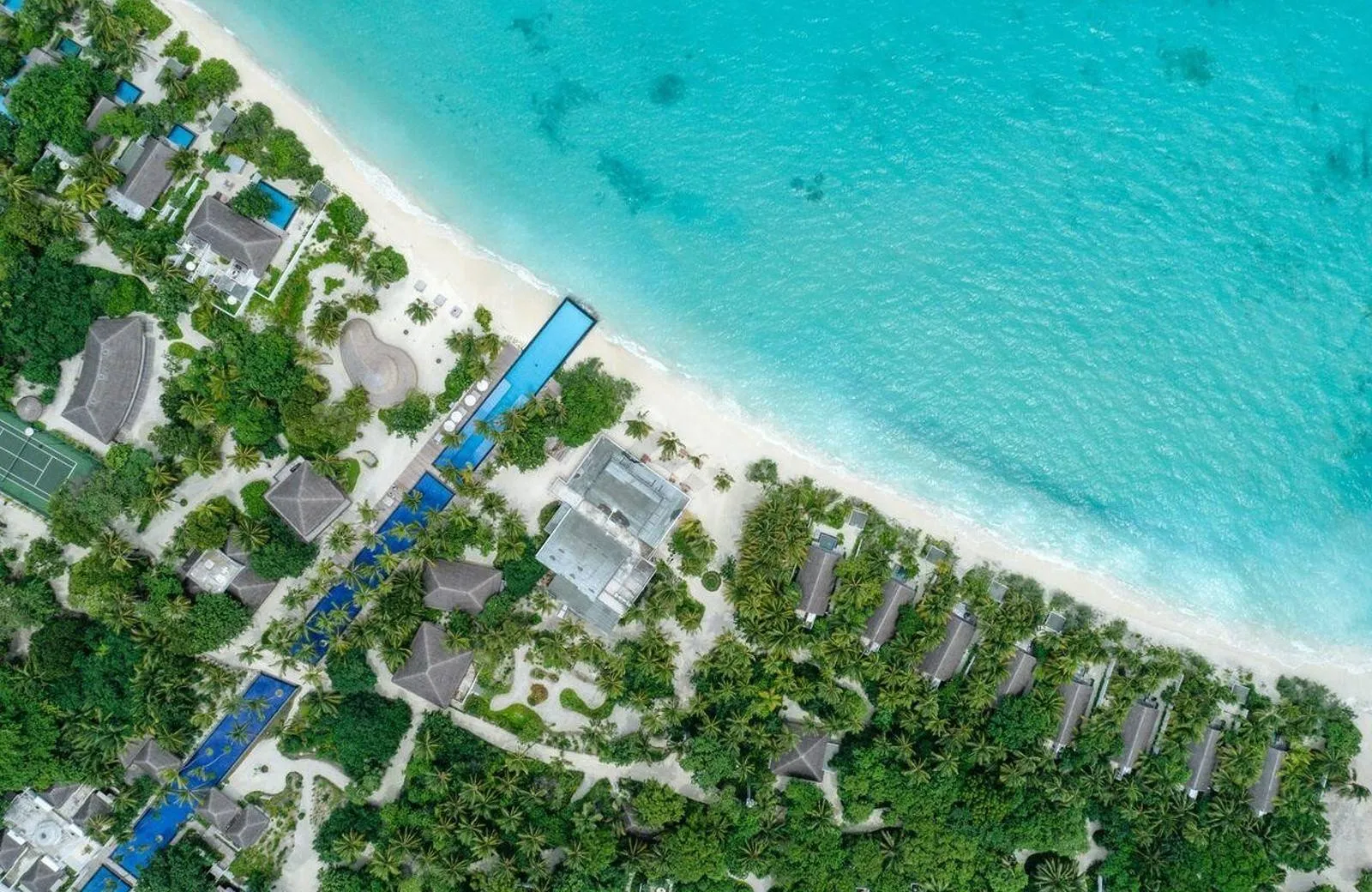 Sirru Fen Fushi Private Lagoon Resort 5*