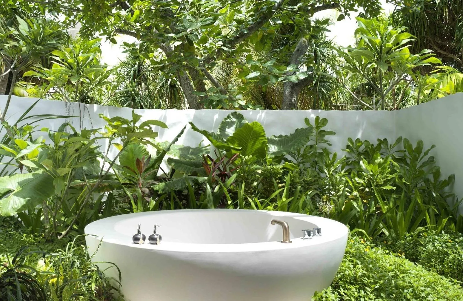 Sirru Fen Fushi Private Lagoon Resort 5*