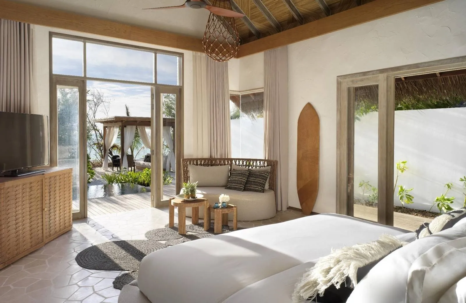 Sirru Fen Fushi Private Lagoon Resort 5*