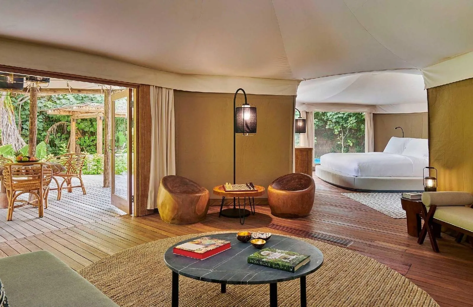 Sirru Fen Fushi Private Lagoon Resort 5*