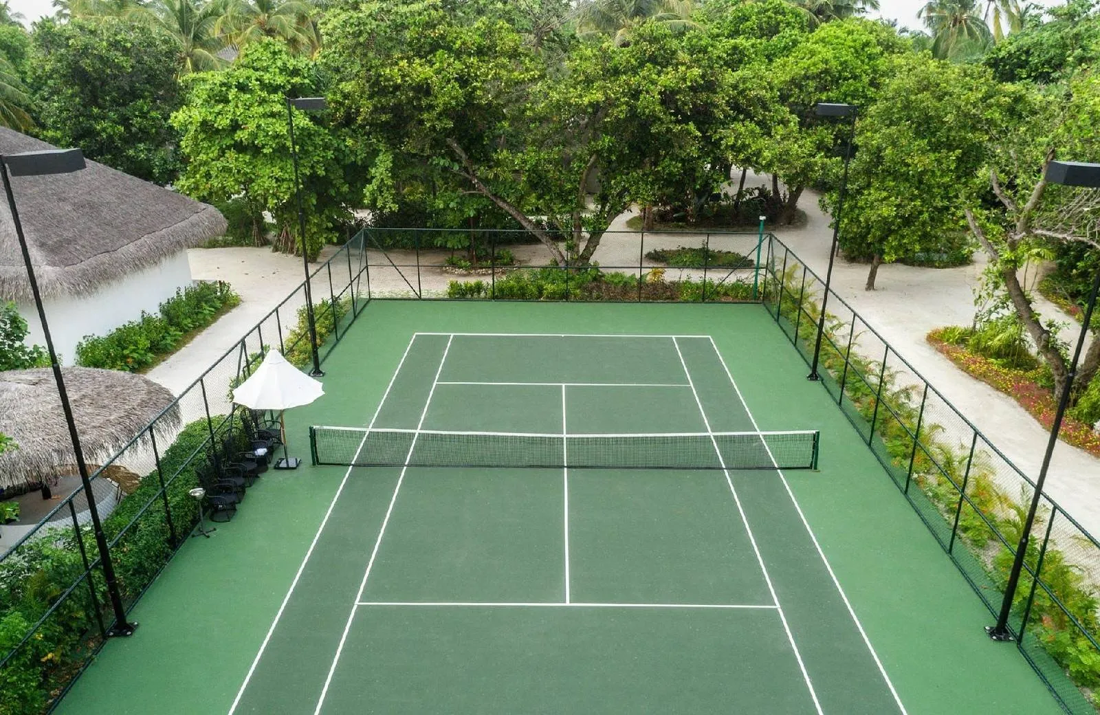 Sirru Fen Fushi Private Lagoon Resort 5*