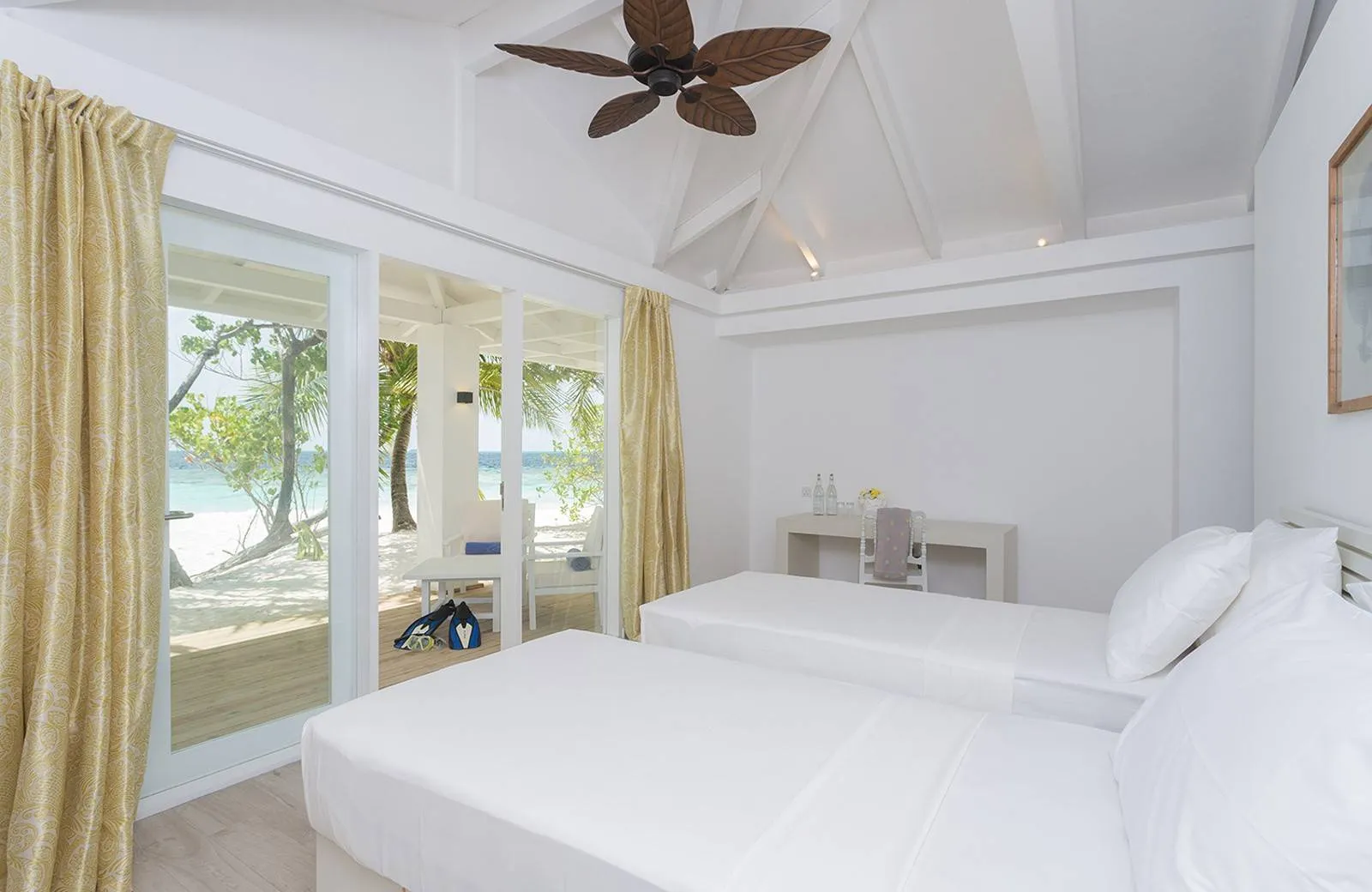 Sandies Bathala Resort 4*