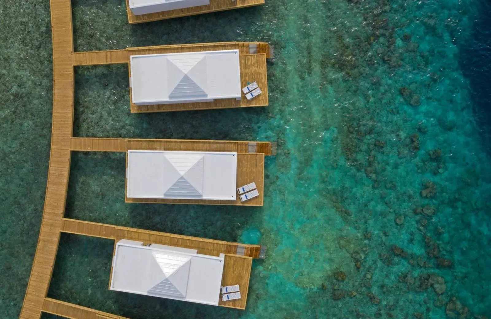 Sandies Bathala Resort 4*