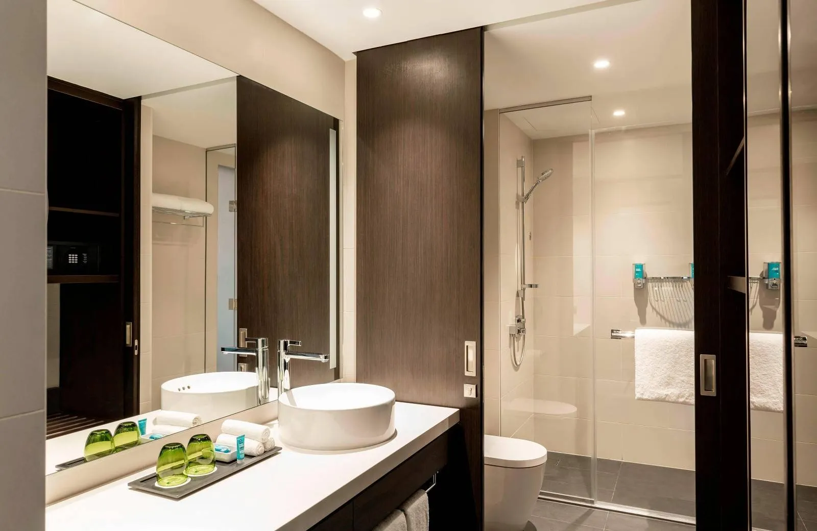 Aloft Dubai Creek 4*