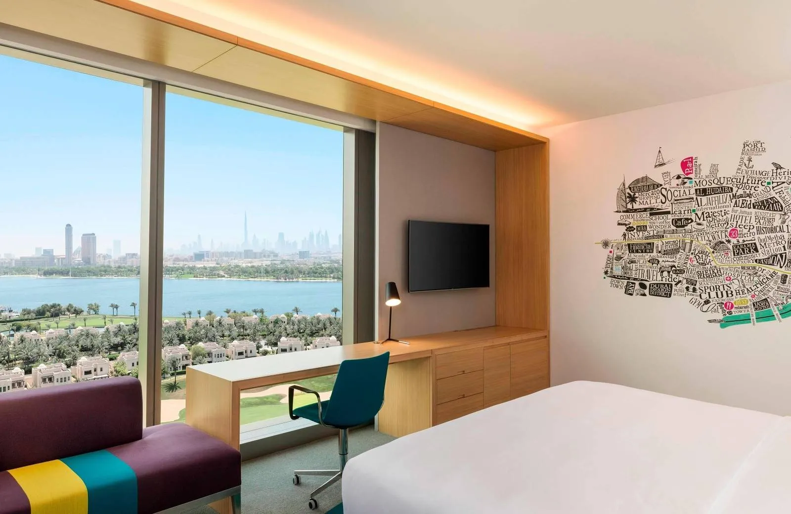 Aloft Dubai Creek 4*
