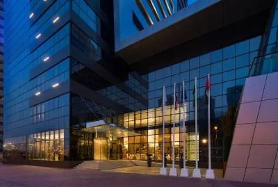 Millennium Place Dubai Marina 4*