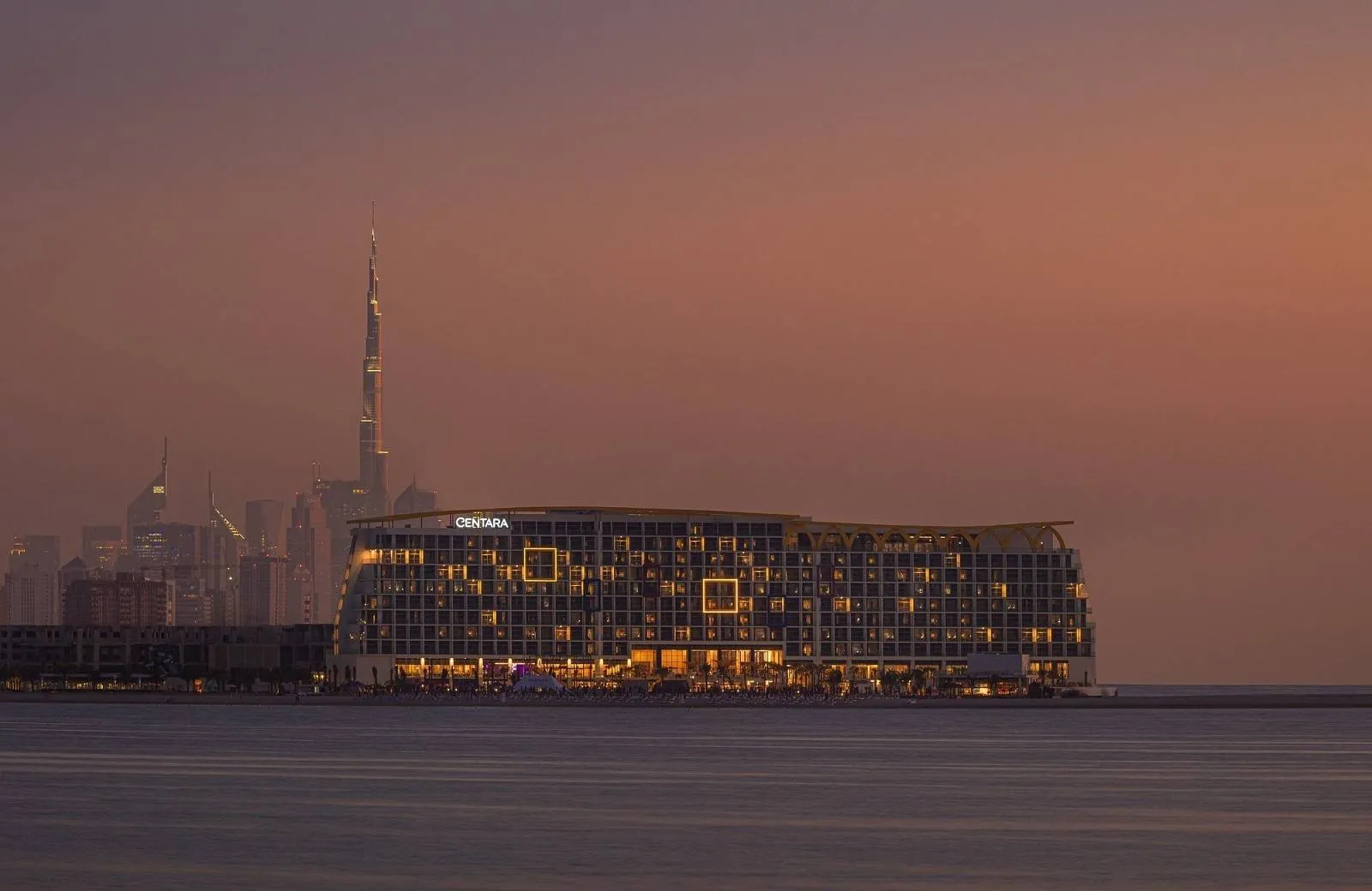 Centara Mirage Beach Resort Dubai 4*