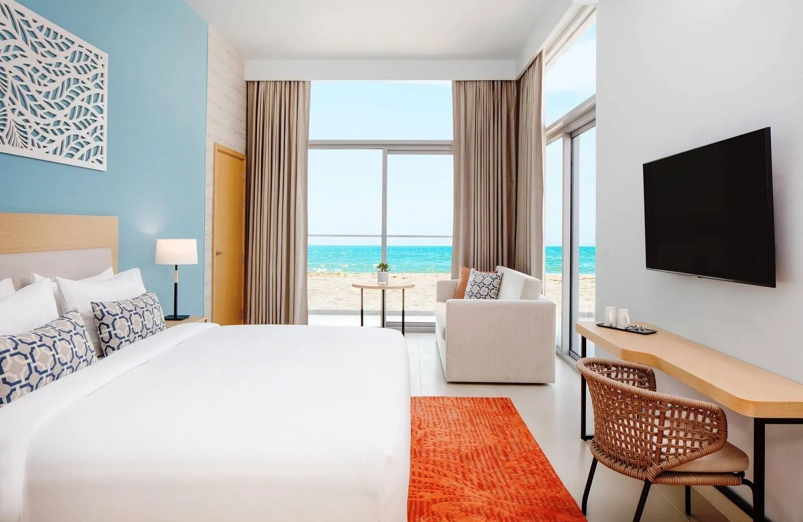 Centara Mirage Beach Resort Dubai 4*