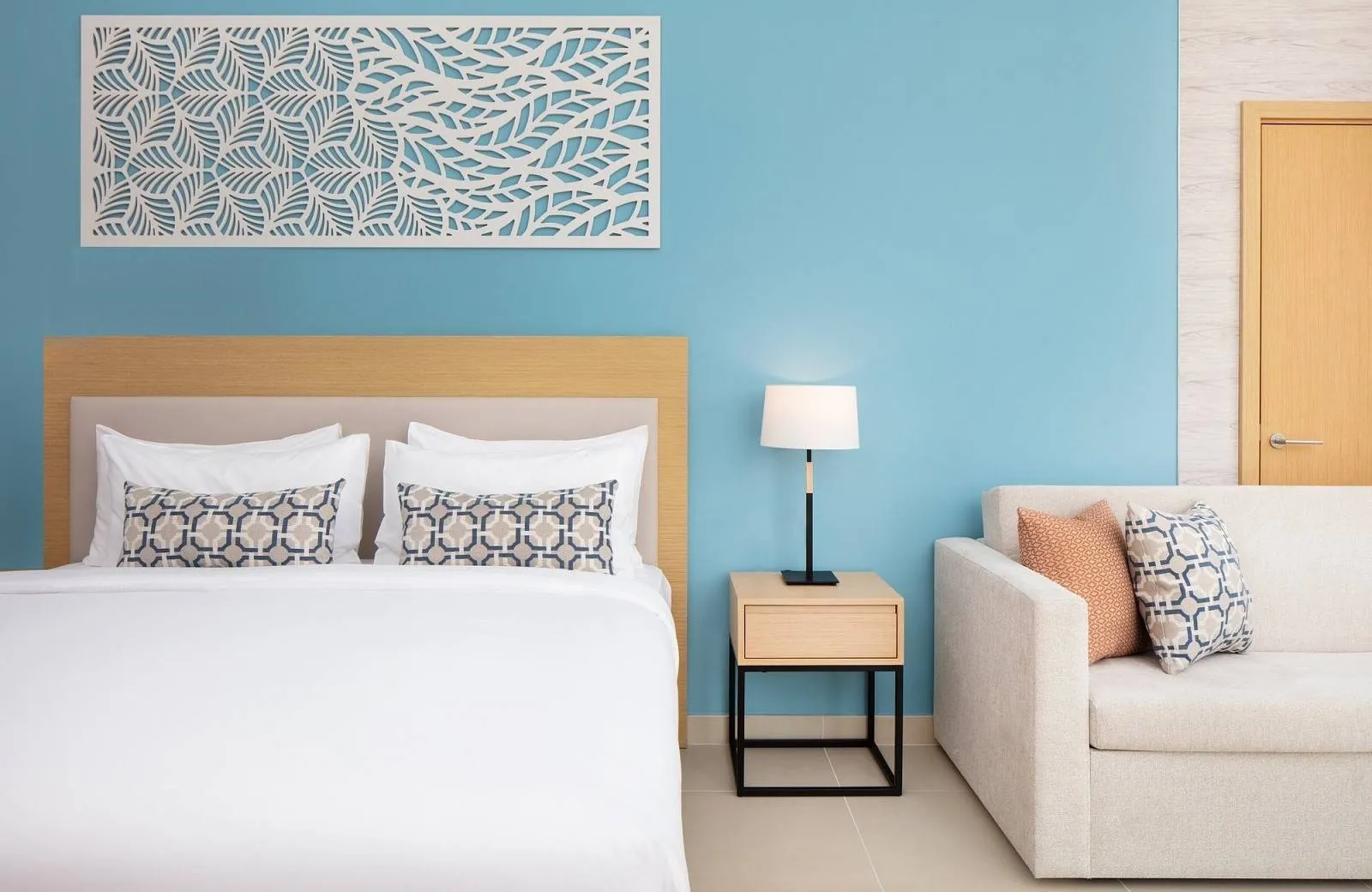 Centara Mirage Beach Resort Dubai 4*