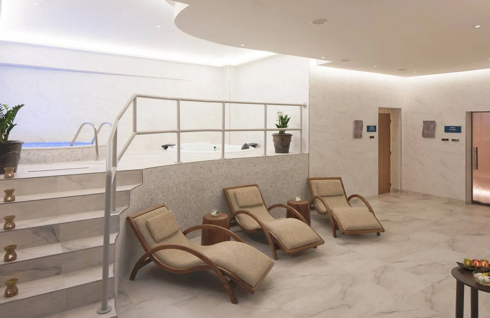 Centara Mirage Beach Resort Dubai 4*