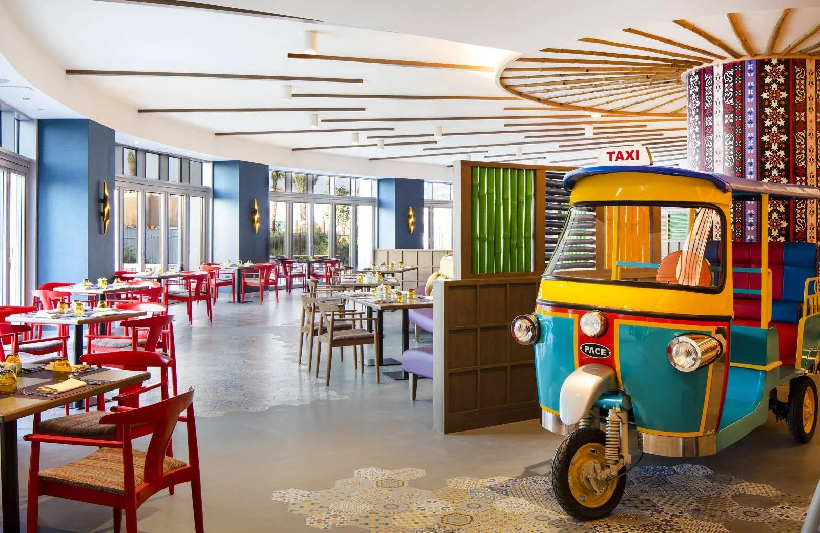 Centara Mirage Beach Resort Dubai 4*