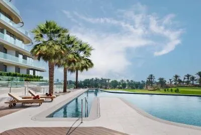 JA Lake View Hotel 5*