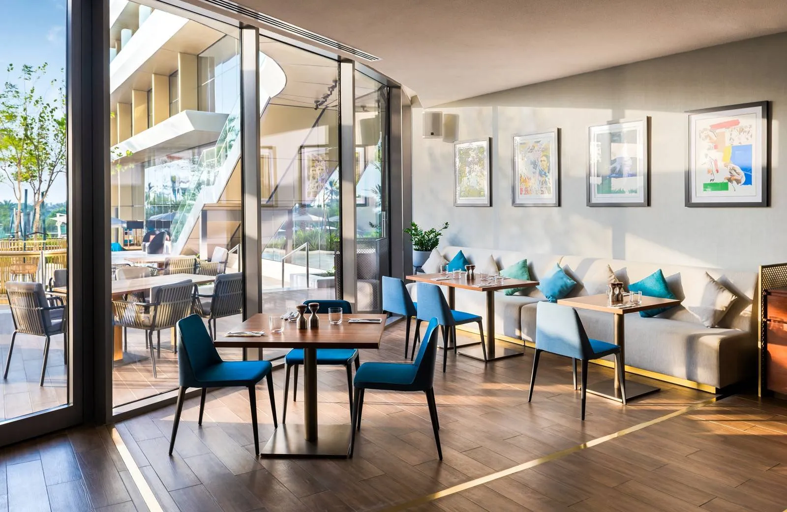 JA Lake View Hotel 5*